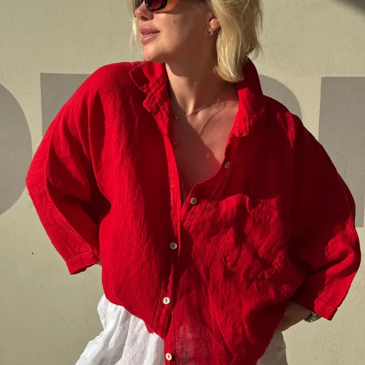 Oversize-Leinenhemd aus 100 % Leinen in Rot