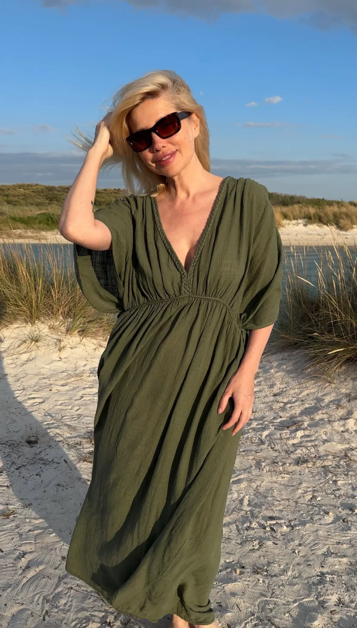 Langes Kleid Greece mit Kordelzug in Khaki