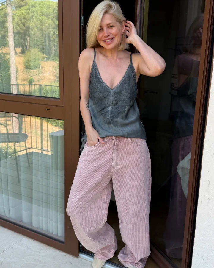 Oversize-Cordhose - Puderrosa