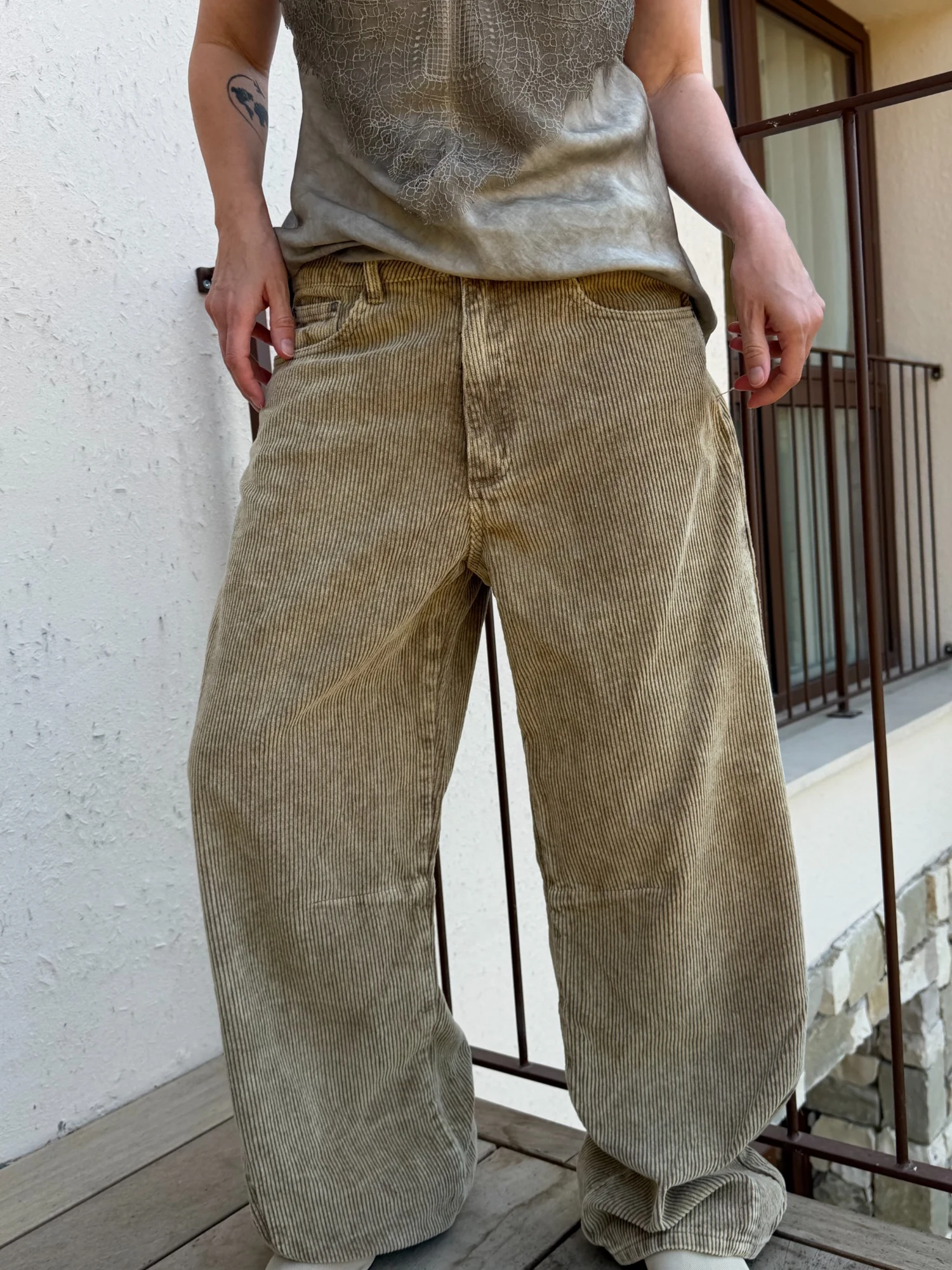 Oversize-Cordhose